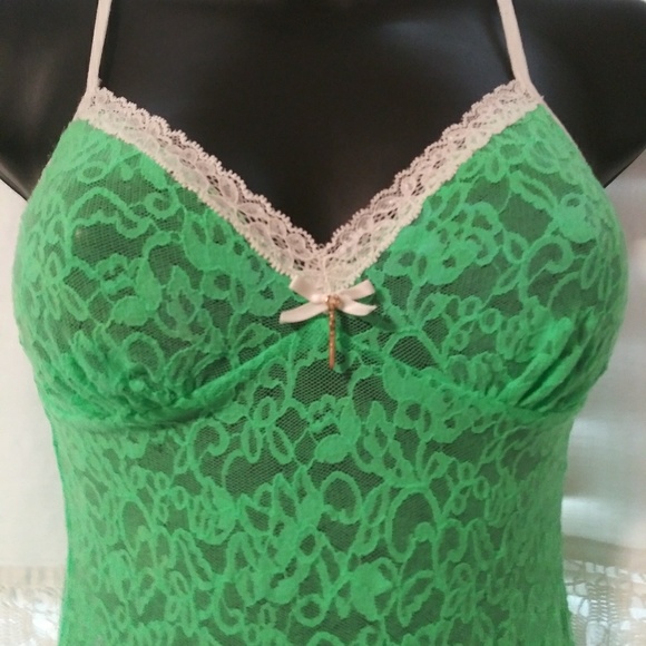 Victoria's Secret Camisol Slip with Ruffle Hem in - Picture 2 of 3